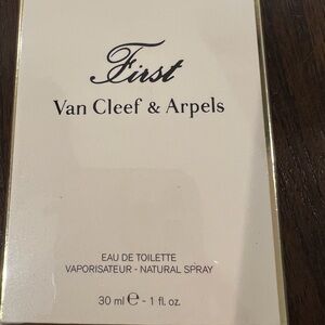 Van Cleef & Arpels First Eau de Toilette in Cream and Gold
